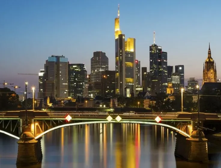 مهاجرت کاری به آلمان برای ایرانیان | راهنمای کامل 2025