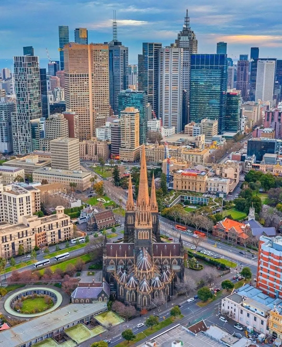 مهاجرت کاری به استرالیا | لیست مشاغل مورد نیاز (آپدیت ۲۰۲۵)